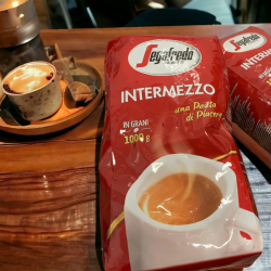 Кава Segafredo Intermezzo 1 кг. Бразилія